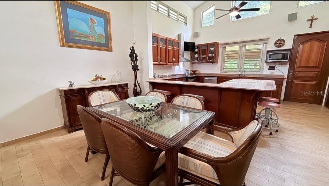 CALLE VANDA - Residential