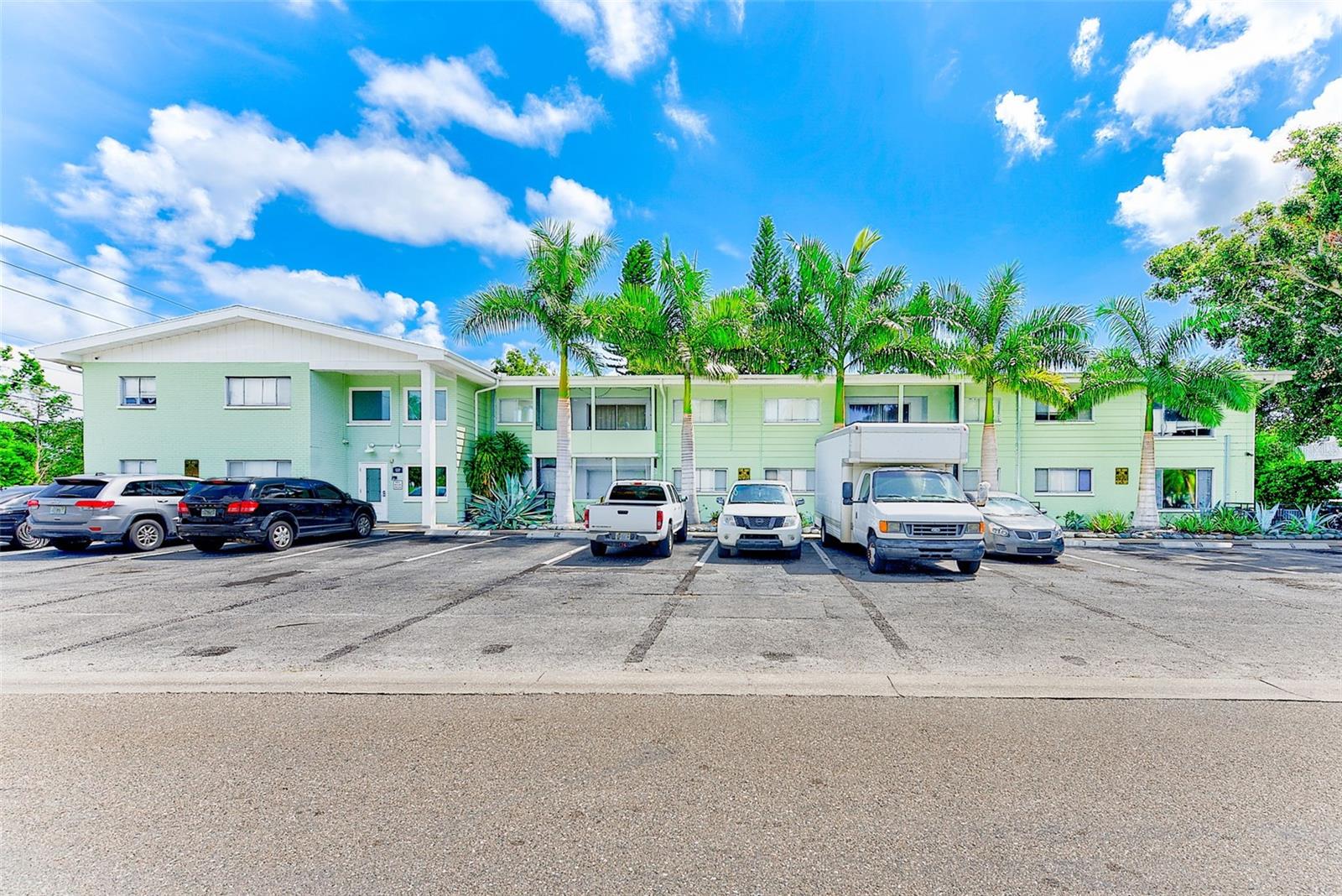 DREW GARDEN APTS COO - Residential Lease