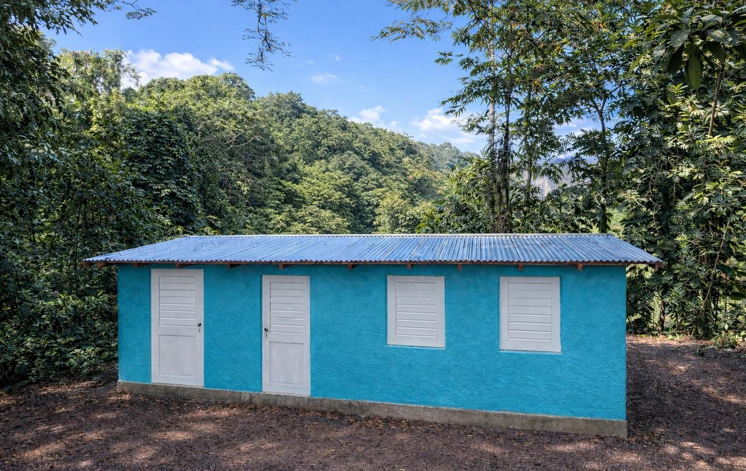 LOS FRAILES WARD - Residential