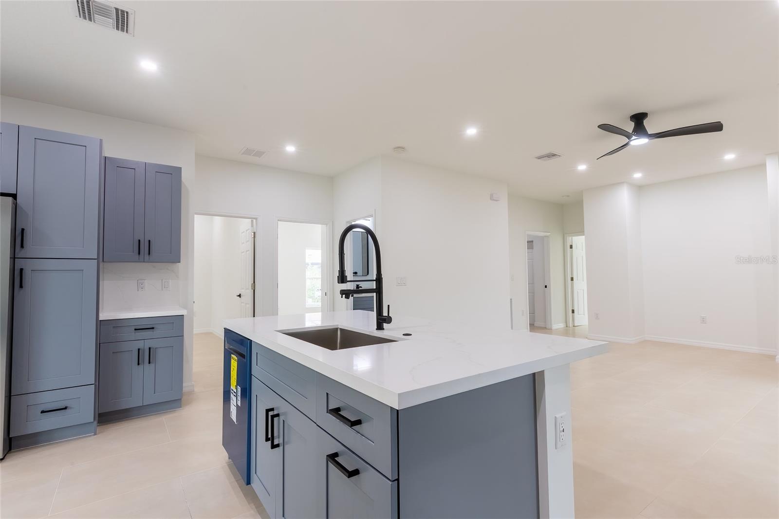 LAKE SEBRING ESTATES - Residential