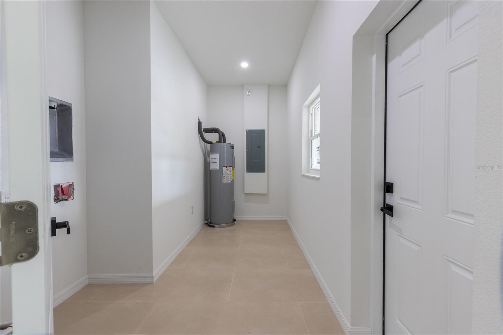 LAKE SEBRING ESTATES - Residential