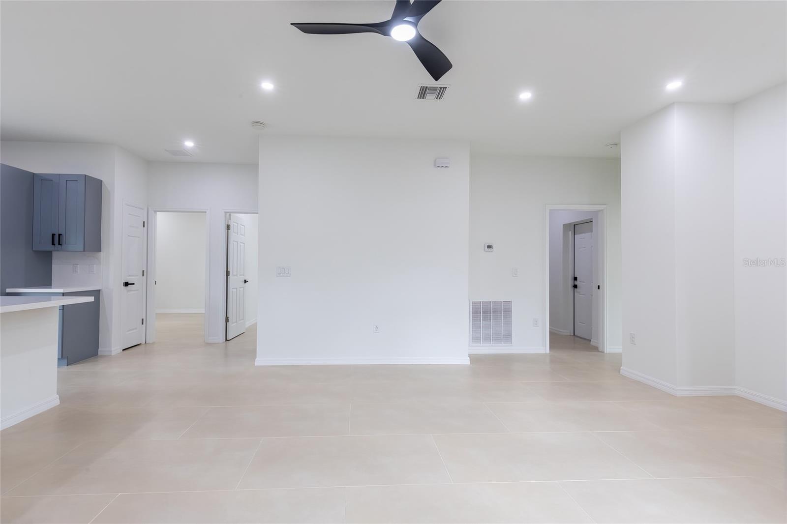 LAKE SEBRING ESTATES - Residential