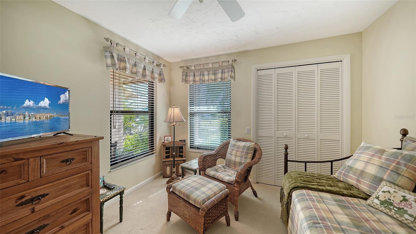 COUNTRY CLUB OF SARASOTA THE - Residential