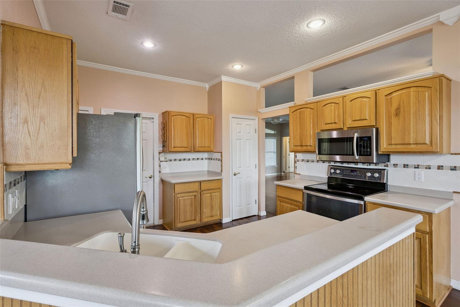15734 THOROUGHBRED LANE