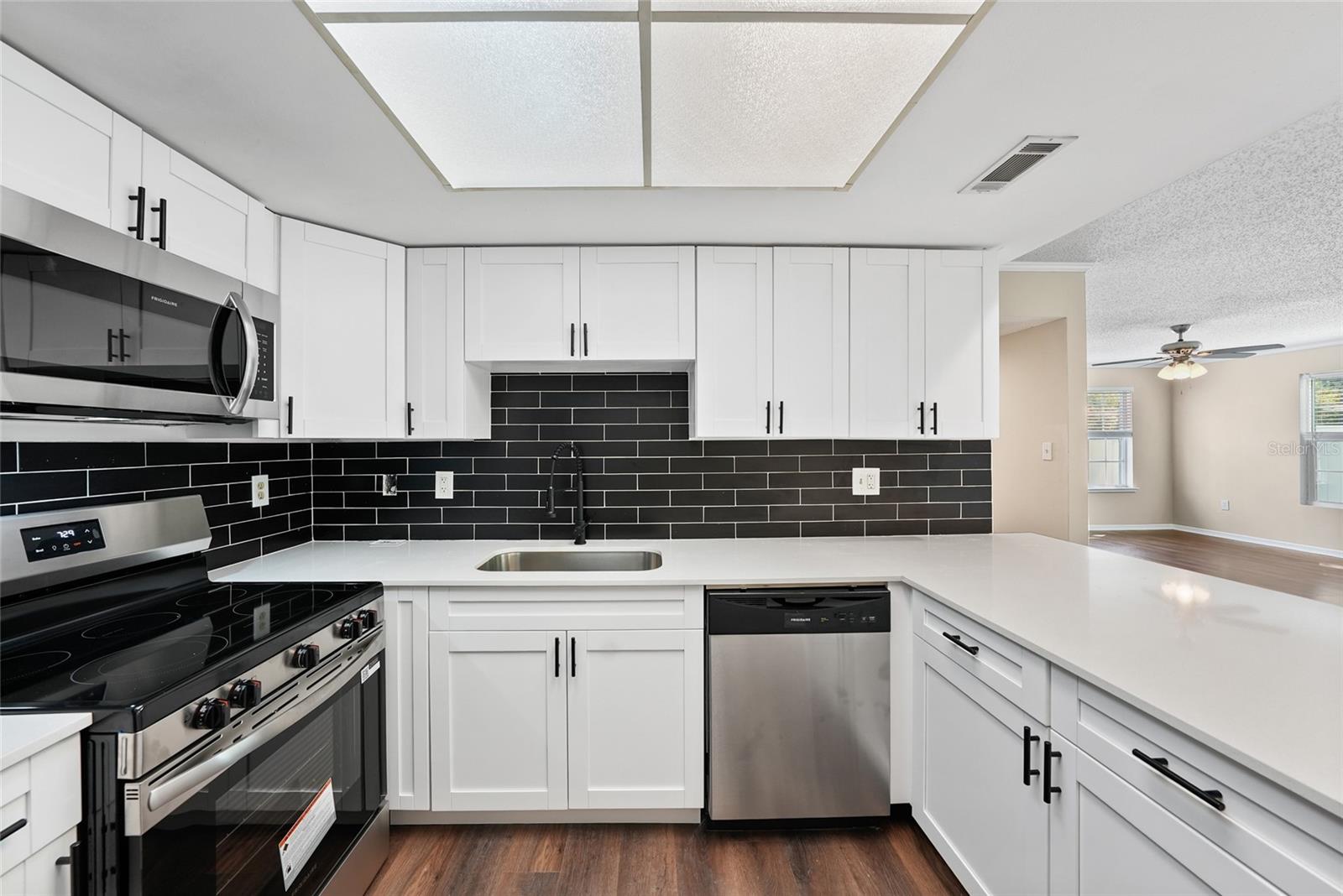 8350 SAVANNAH TRACE CIRCLE 1703