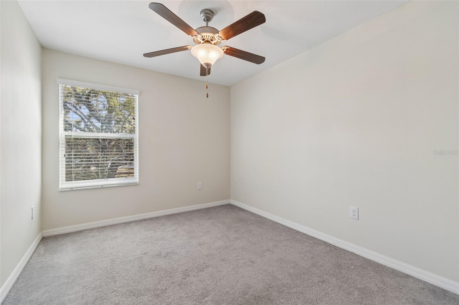 RIVERVIEW LAKES - Residential