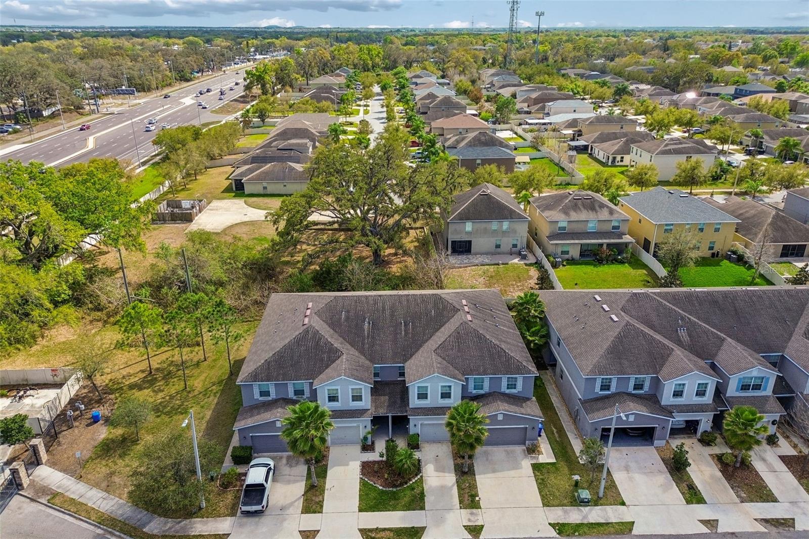 RIVERVIEW LAKES - Residential