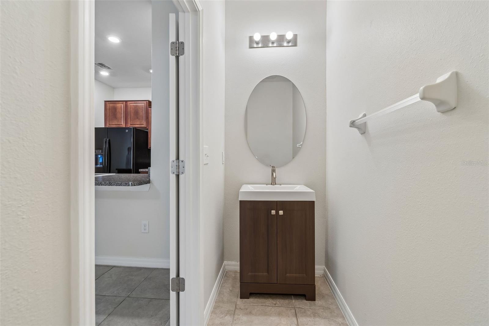 RIVERVIEW LAKES - Residential