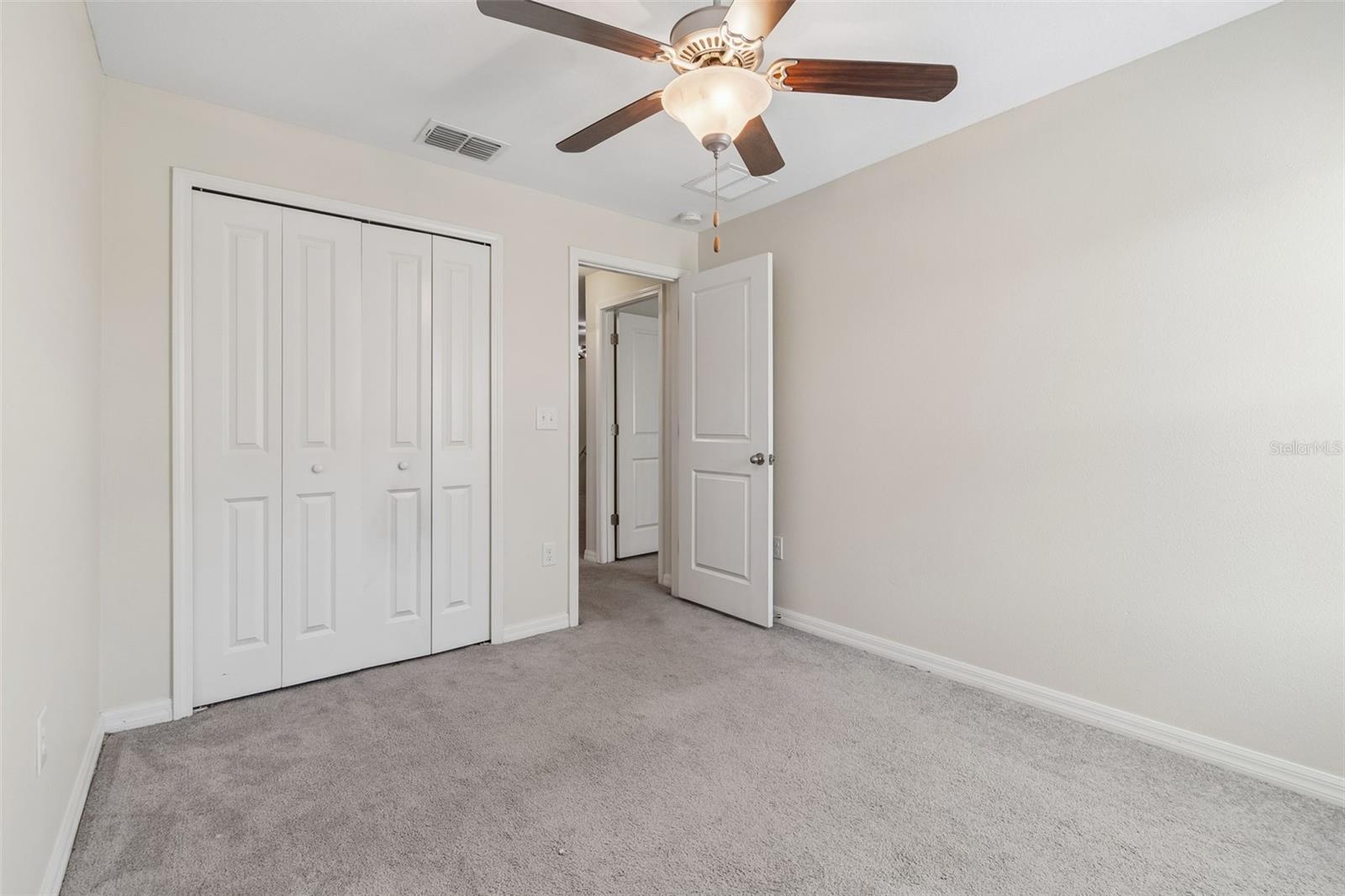 RIVERVIEW LAKES - Residential