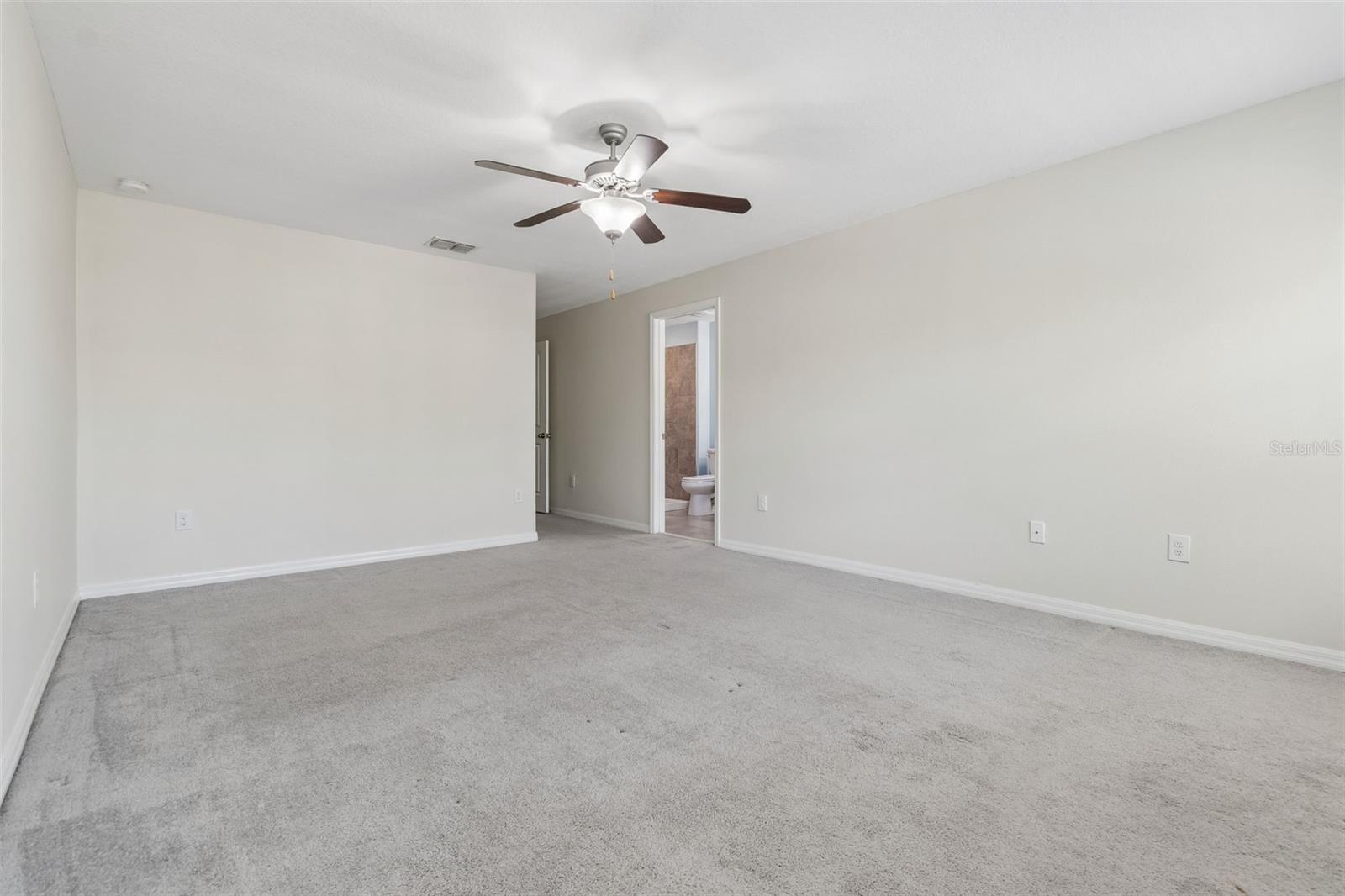 RIVERVIEW LAKES - Residential