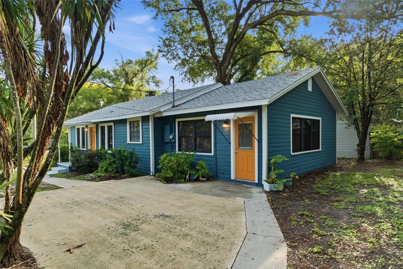 2206 PAGE AVENUE