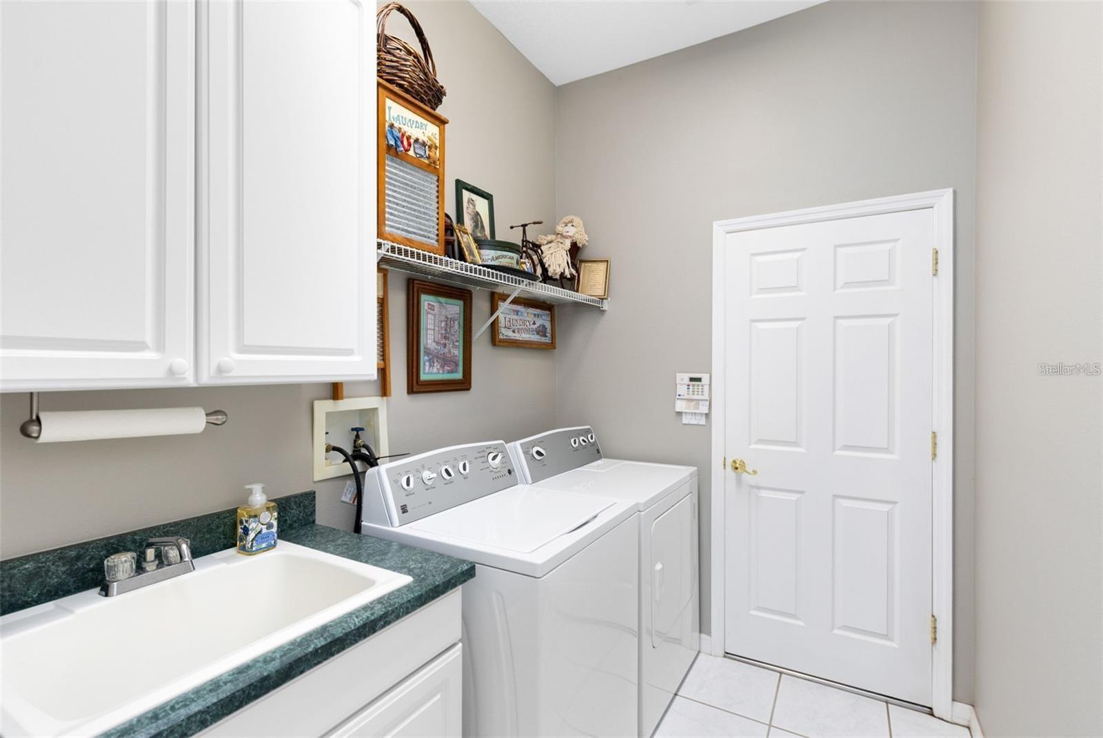 HAMMOCK POINTE UNIT 2 - Residential