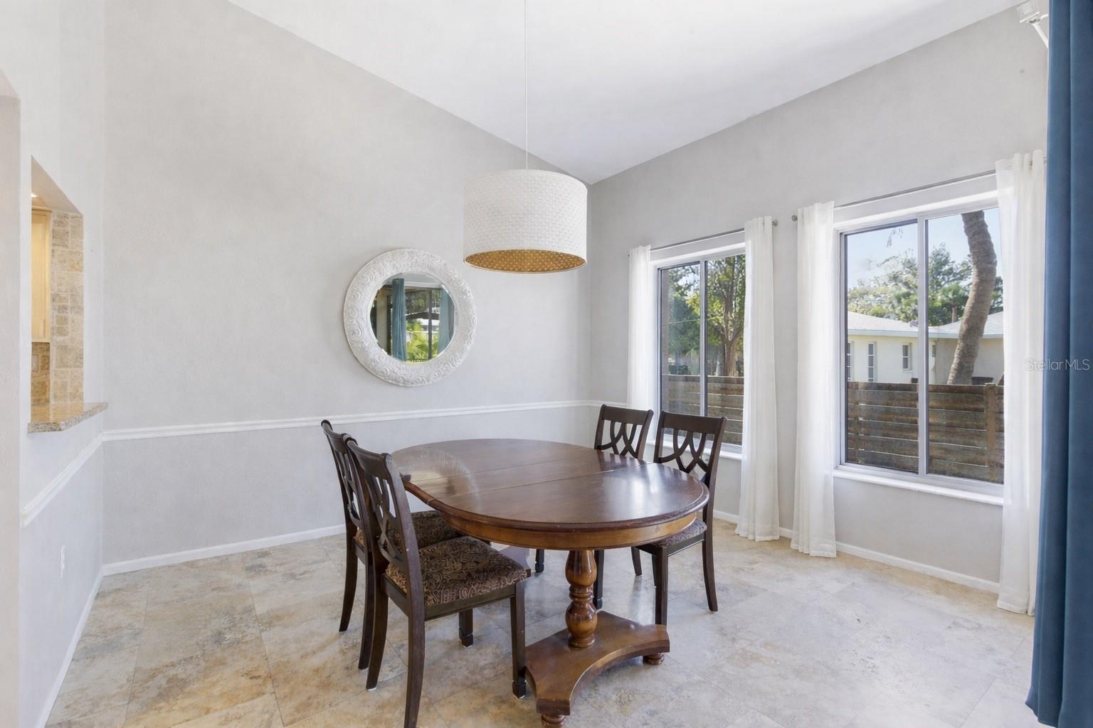 SORRENTO PLACE - Residential