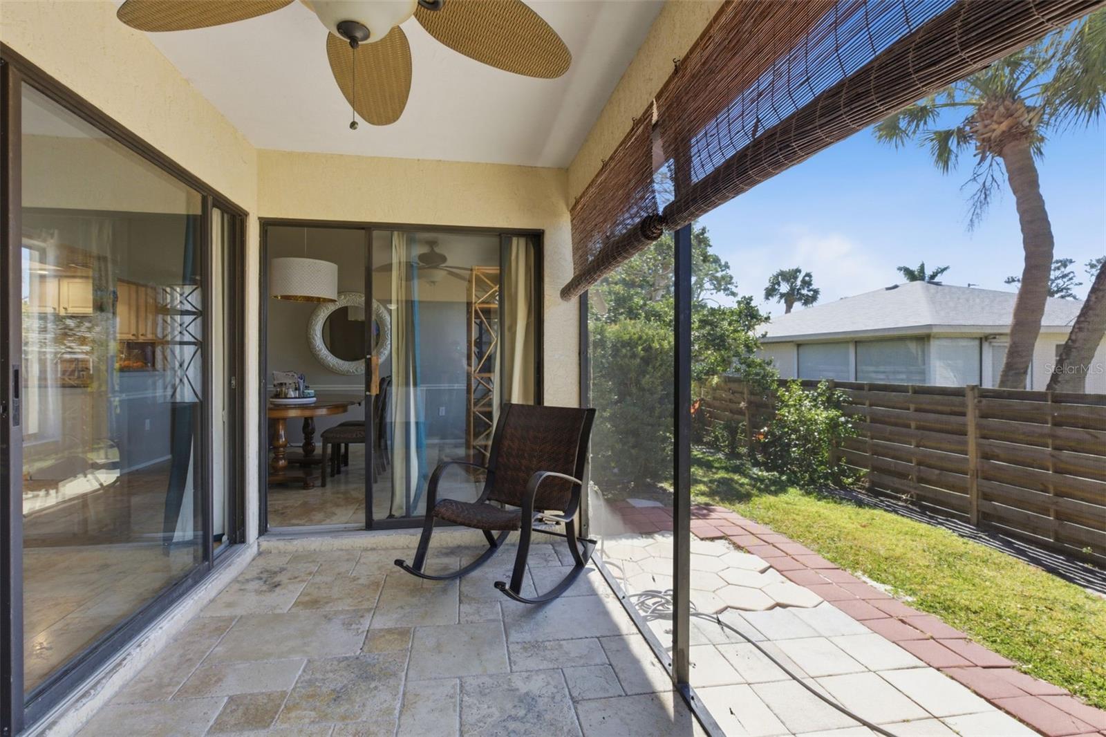 SORRENTO PLACE - Residential