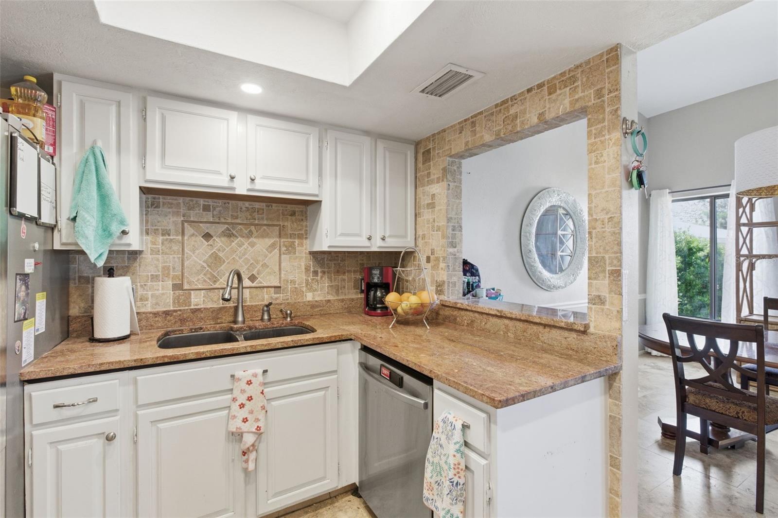 SORRENTO PLACE - Residential