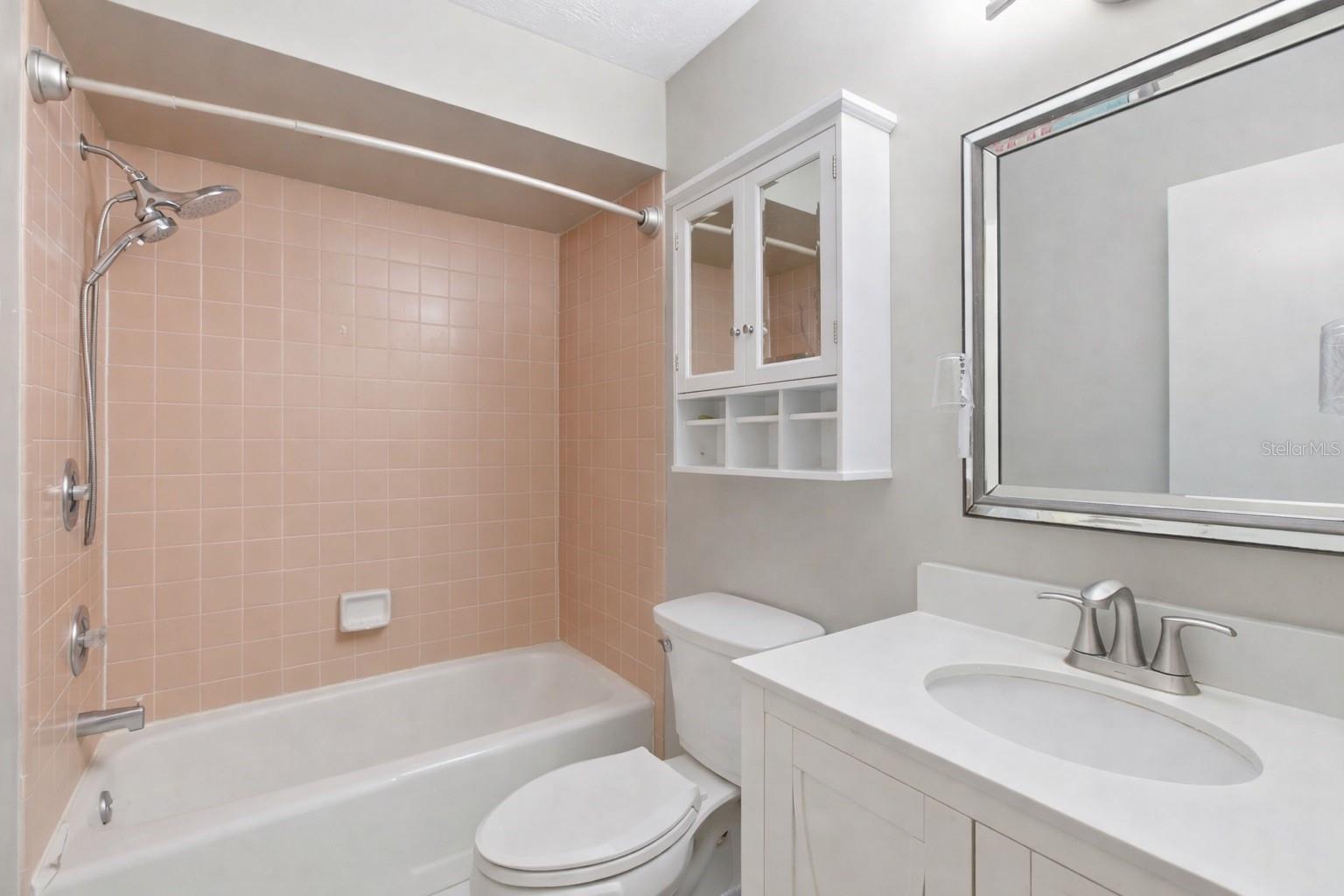 SORRENTO PLACE - Residential