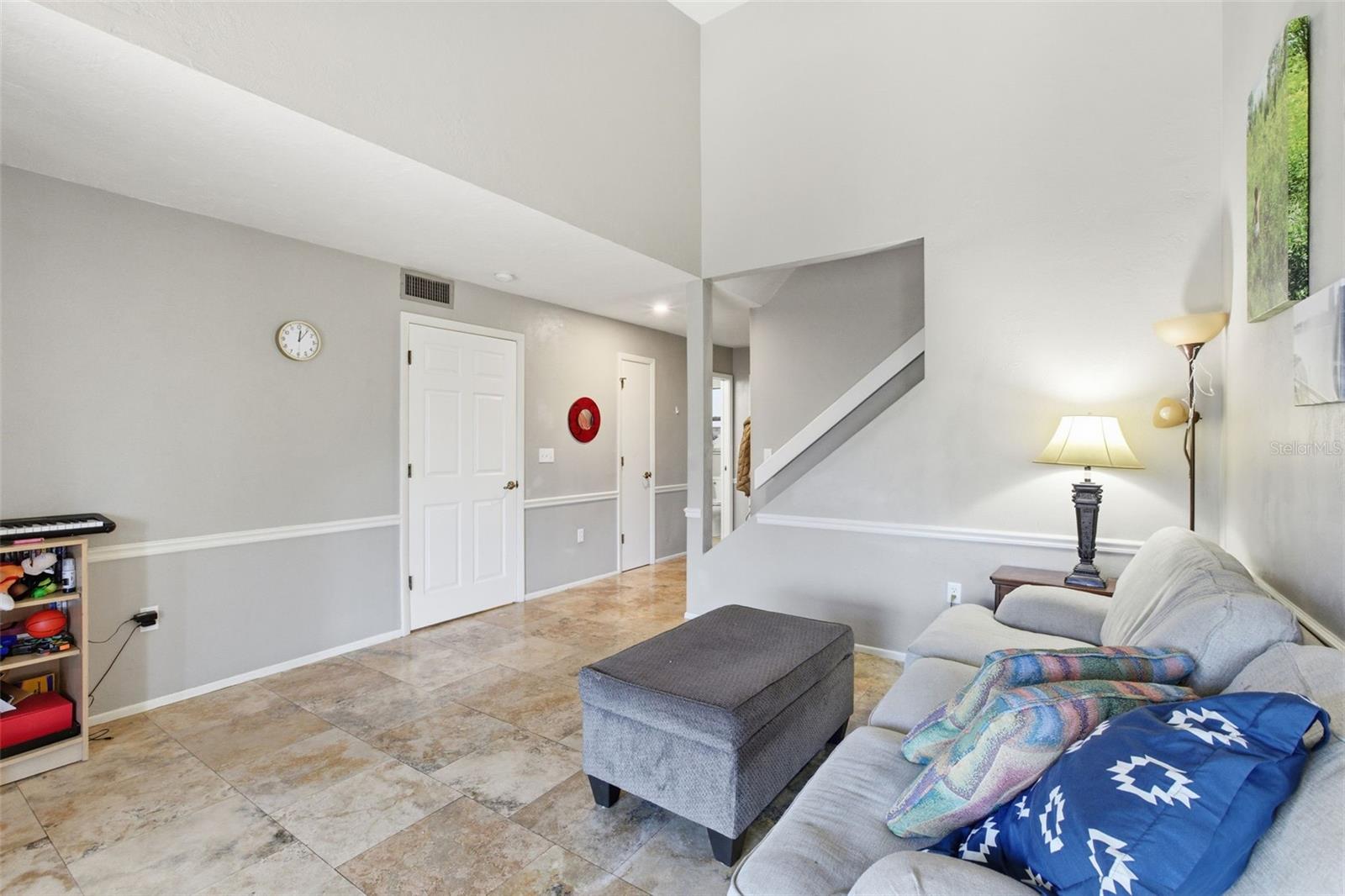 SORRENTO PLACE - Residential