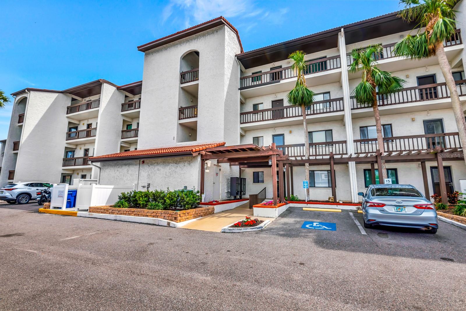 1602 STICKNEY POINT ROAD 404