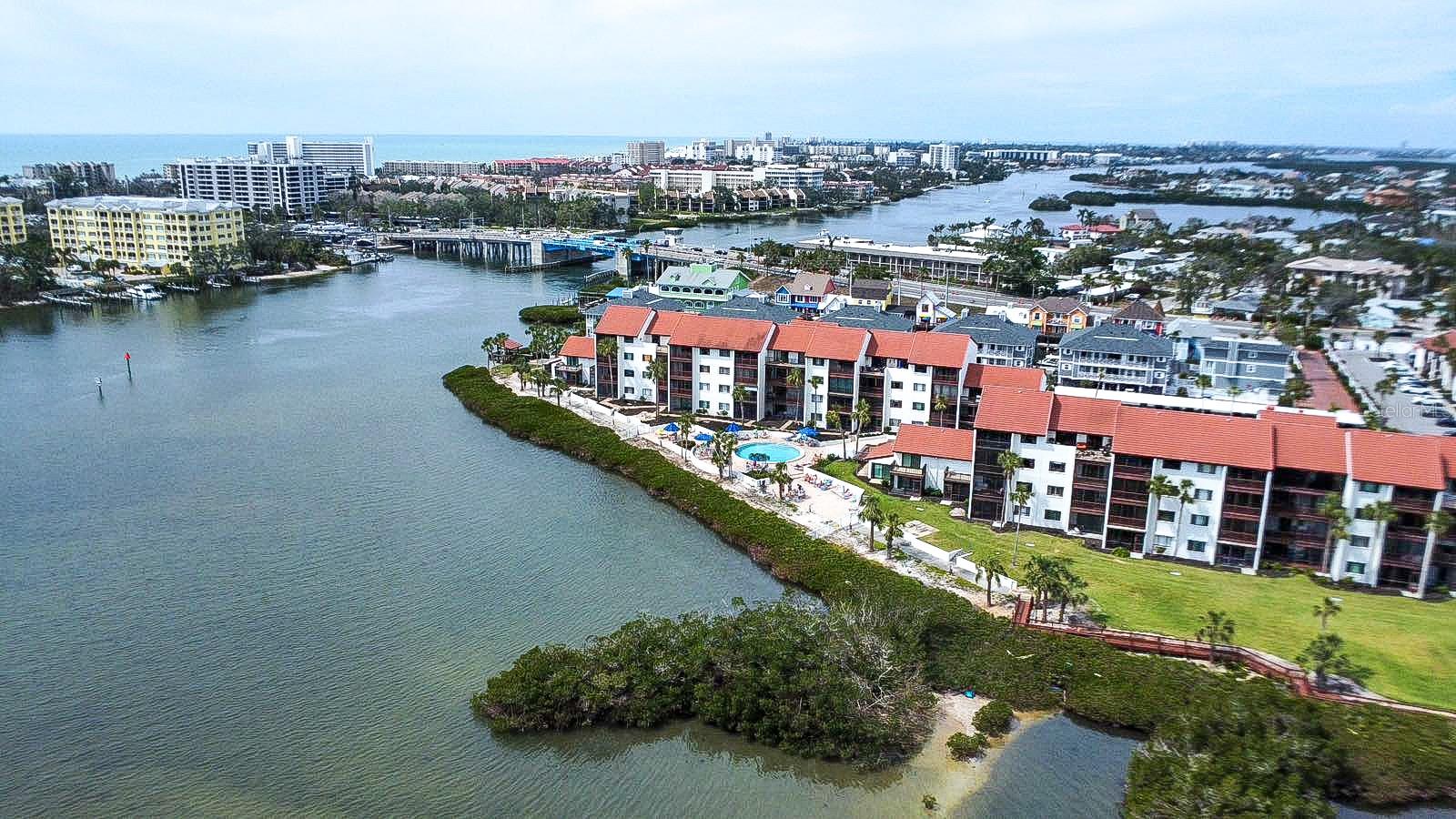 CASTEL DEL MARE - Residential