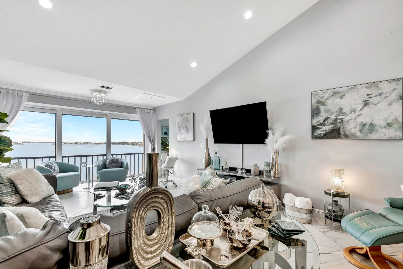 CASTEL DEL MARE - Residential