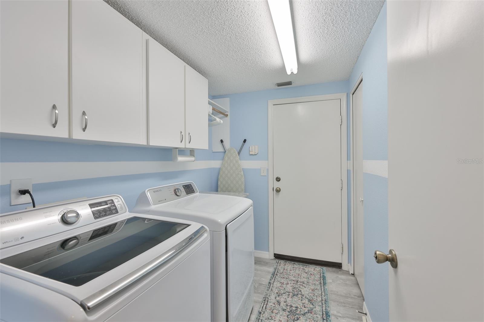 SUN CITY CENTER UNIT 162 PH - Residential