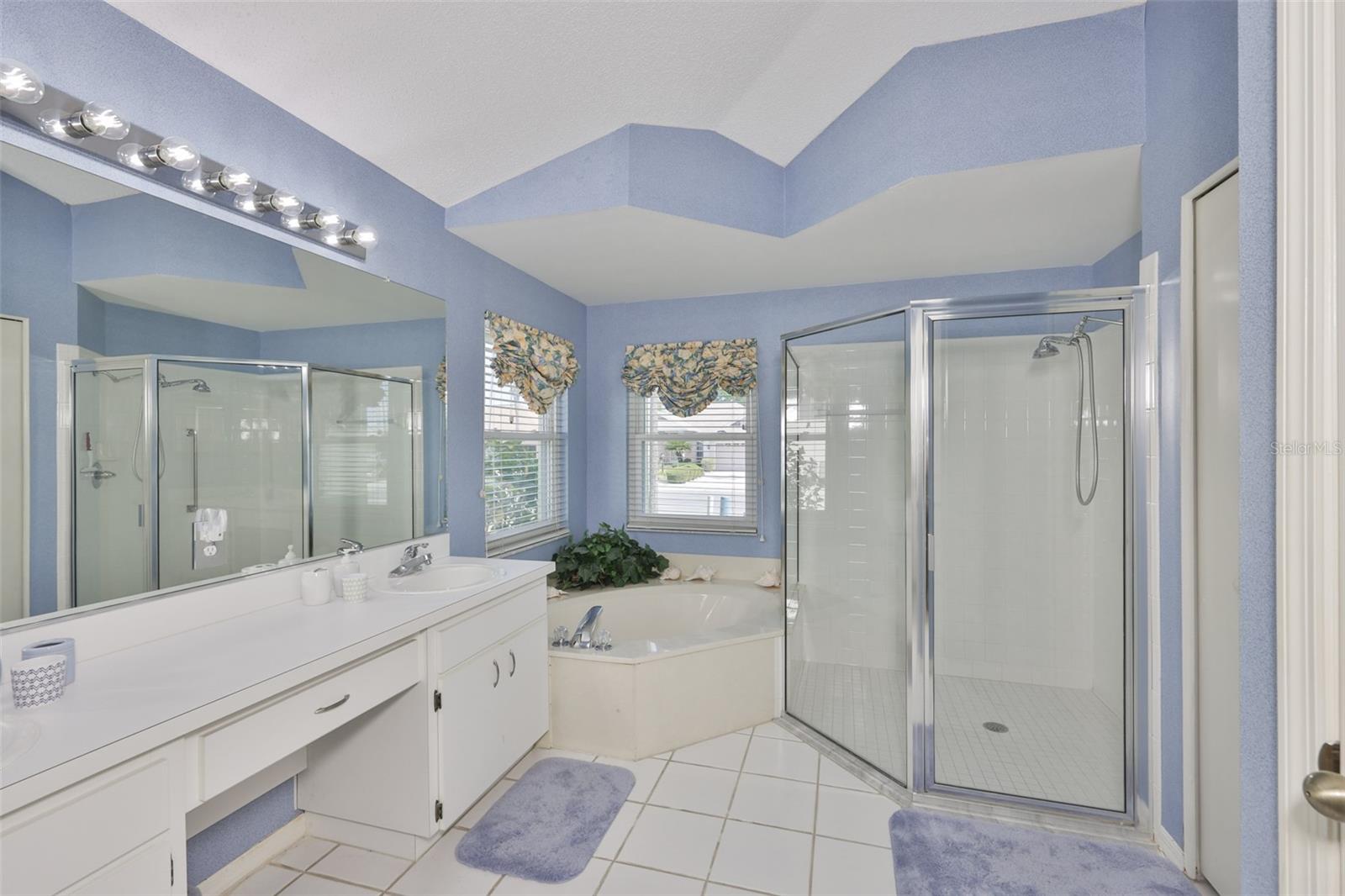 SUN CITY CENTER UNIT 162 PH - Residential