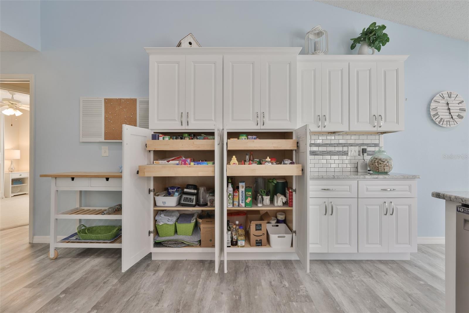 SUN CITY CENTER UNIT 162 PH - Residential