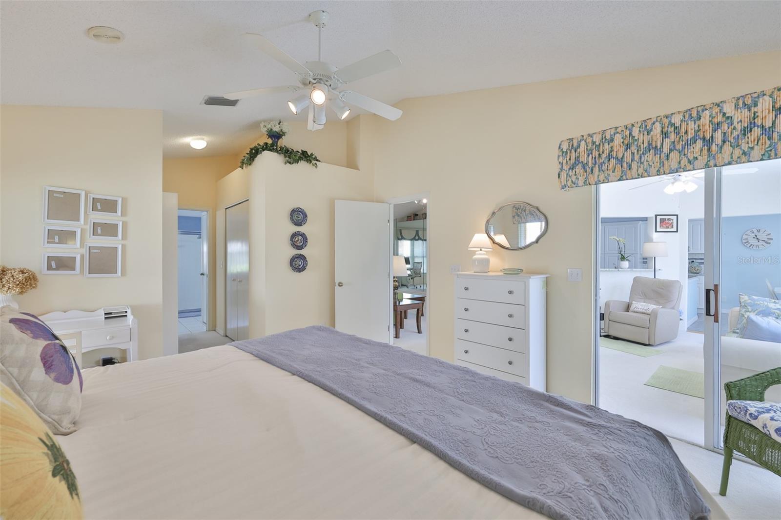 SUN CITY CENTER UNIT 162 PH - Residential