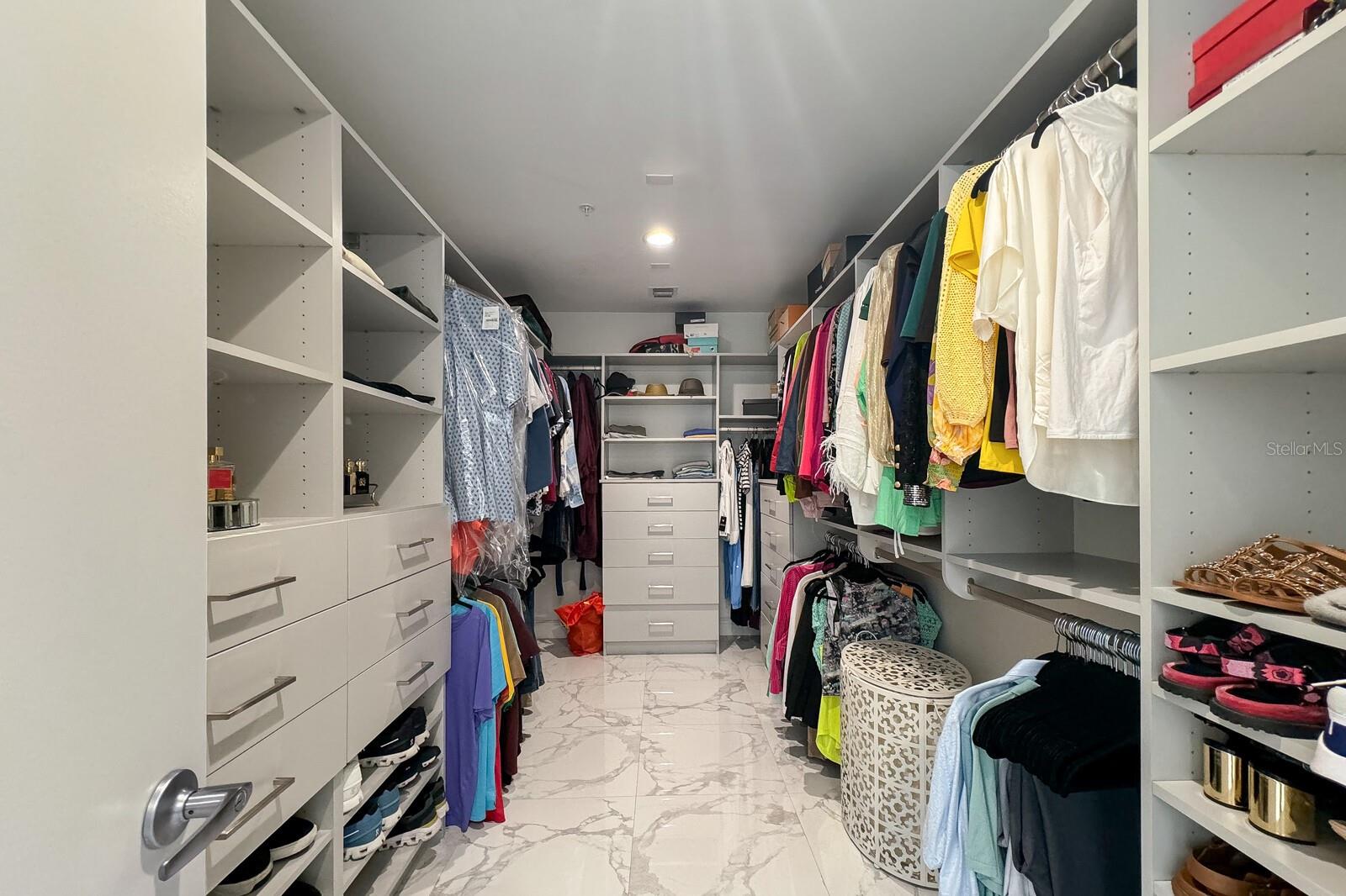 L AMBIANCE AT LONGBOAT KEY CLUB PH 01 - Residential