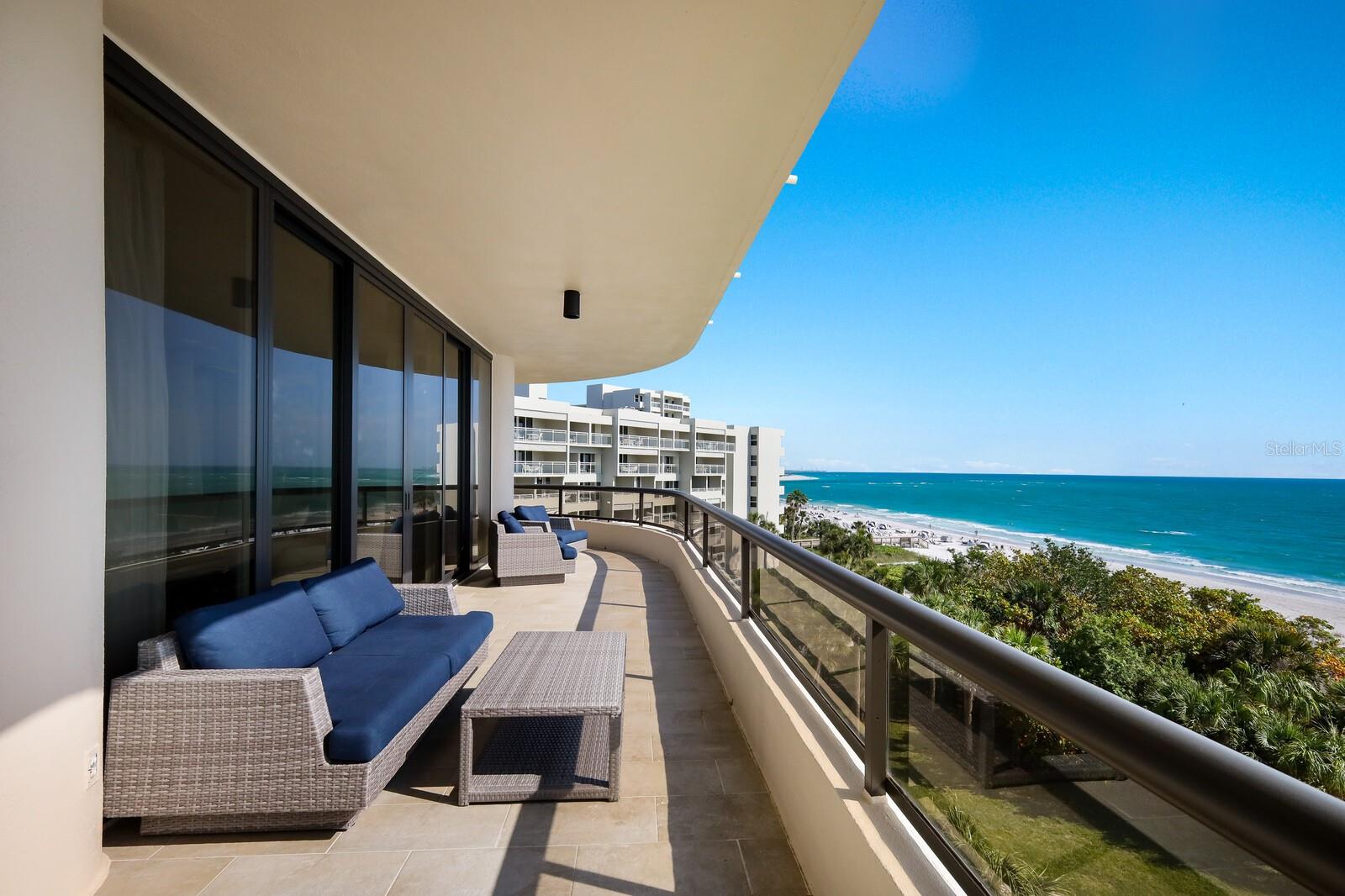 L AMBIANCE AT LONGBOAT KEY CLUB PH 01 - Residential