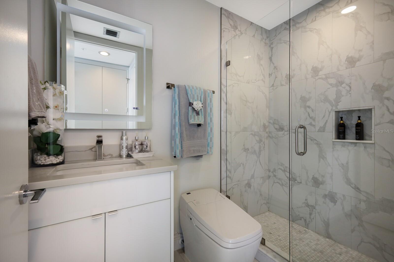 L AMBIANCE AT LONGBOAT KEY CLUB PH 01 - Residential