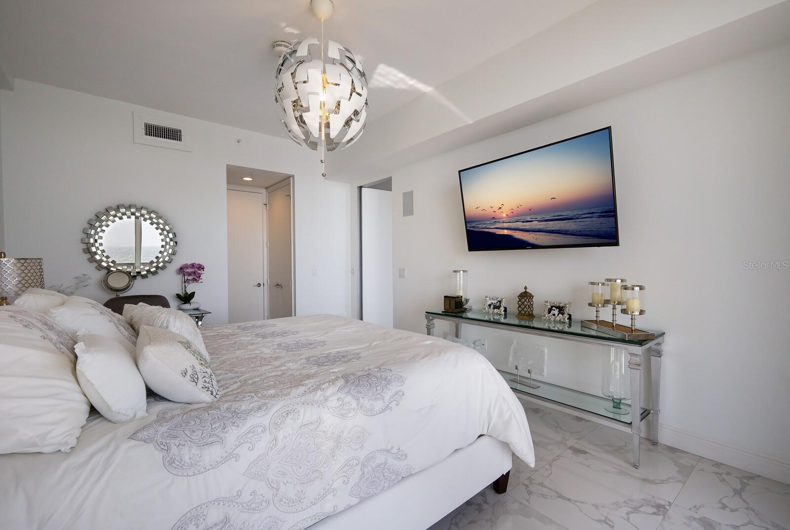 L AMBIANCE AT LONGBOAT KEY CLUB PH 01 - Residential