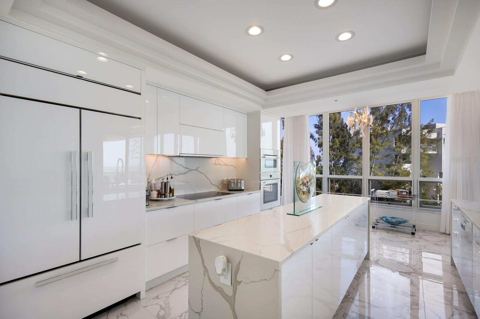 L AMBIANCE AT LONGBOAT KEY CLUB PH 01 - Residential