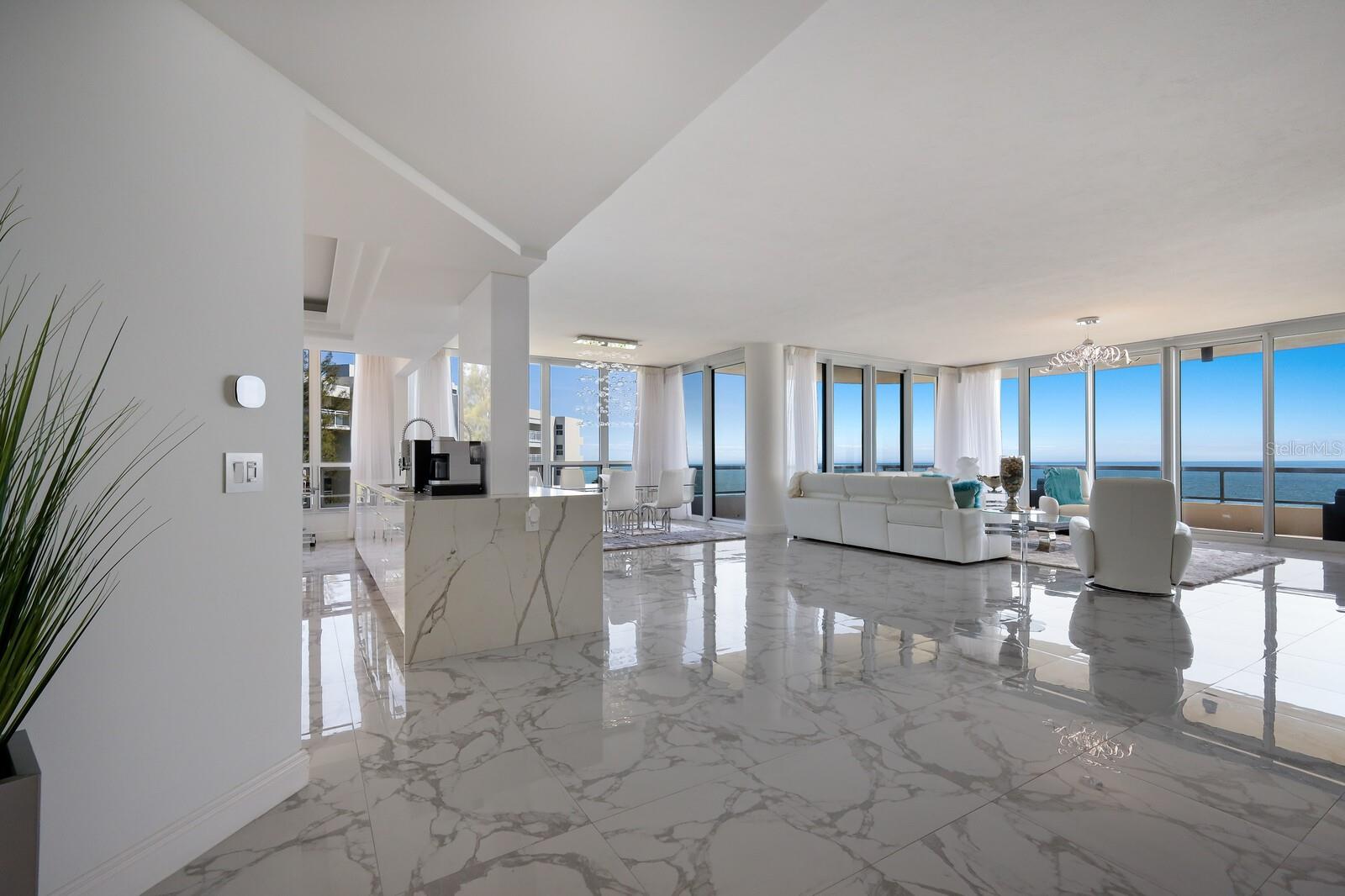 L AMBIANCE AT LONGBOAT KEY CLUB PH 01 - Residential