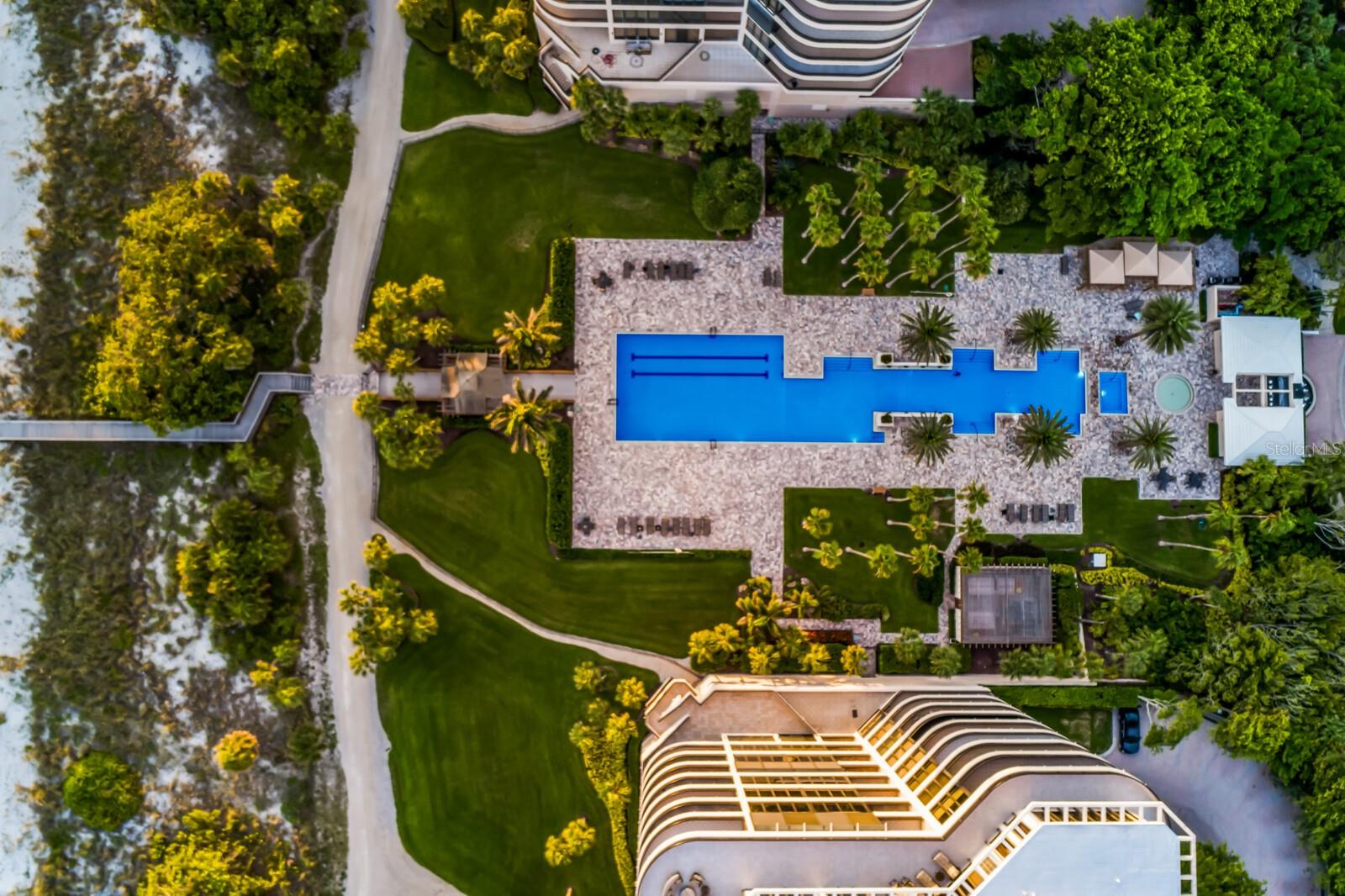 L AMBIANCE AT LONGBOAT KEY CLUB PH 01 - Residential