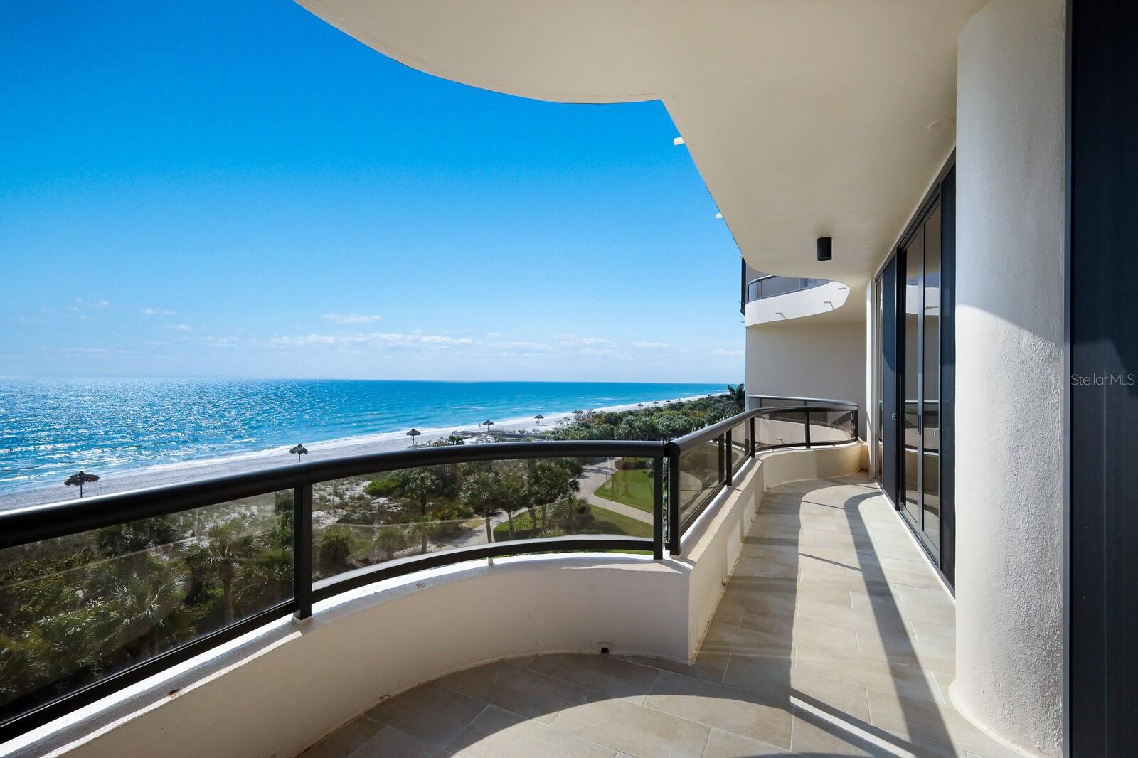 L AMBIANCE AT LONGBOAT KEY CLUB PH 01 - Residential