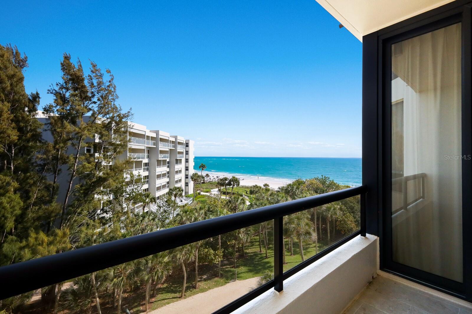 L AMBIANCE AT LONGBOAT KEY CLUB PH 01 - Residential