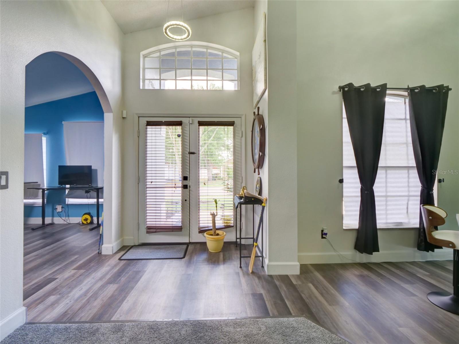 1084 ROYAL MARQUIS CIRCLE