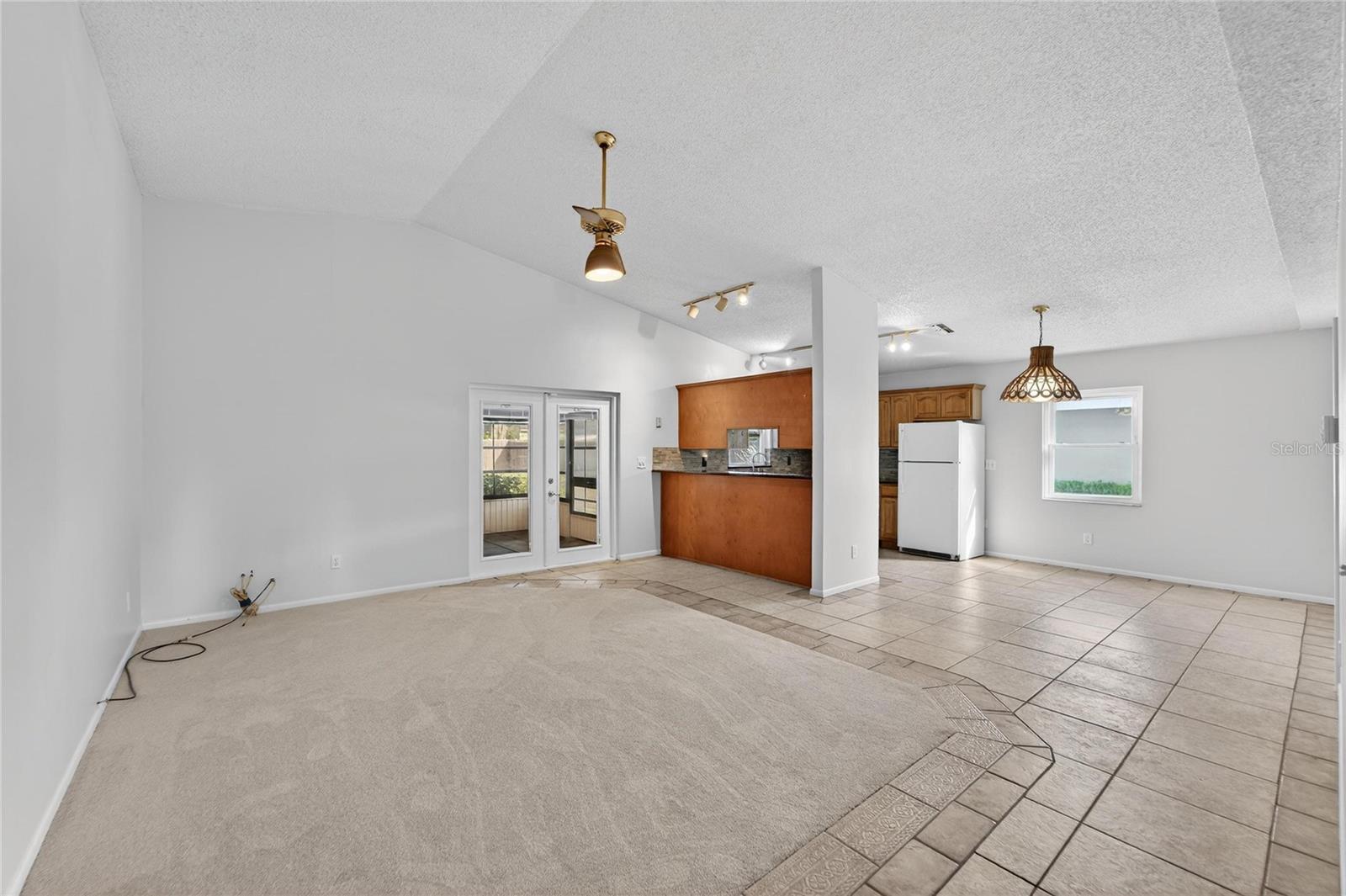 WOODARDS MANOR - Residential