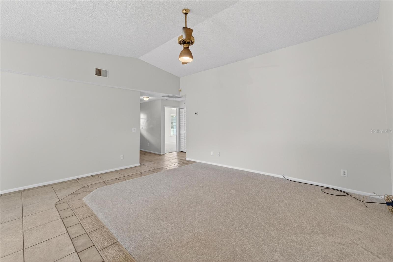 WOODARDS MANOR - Residential