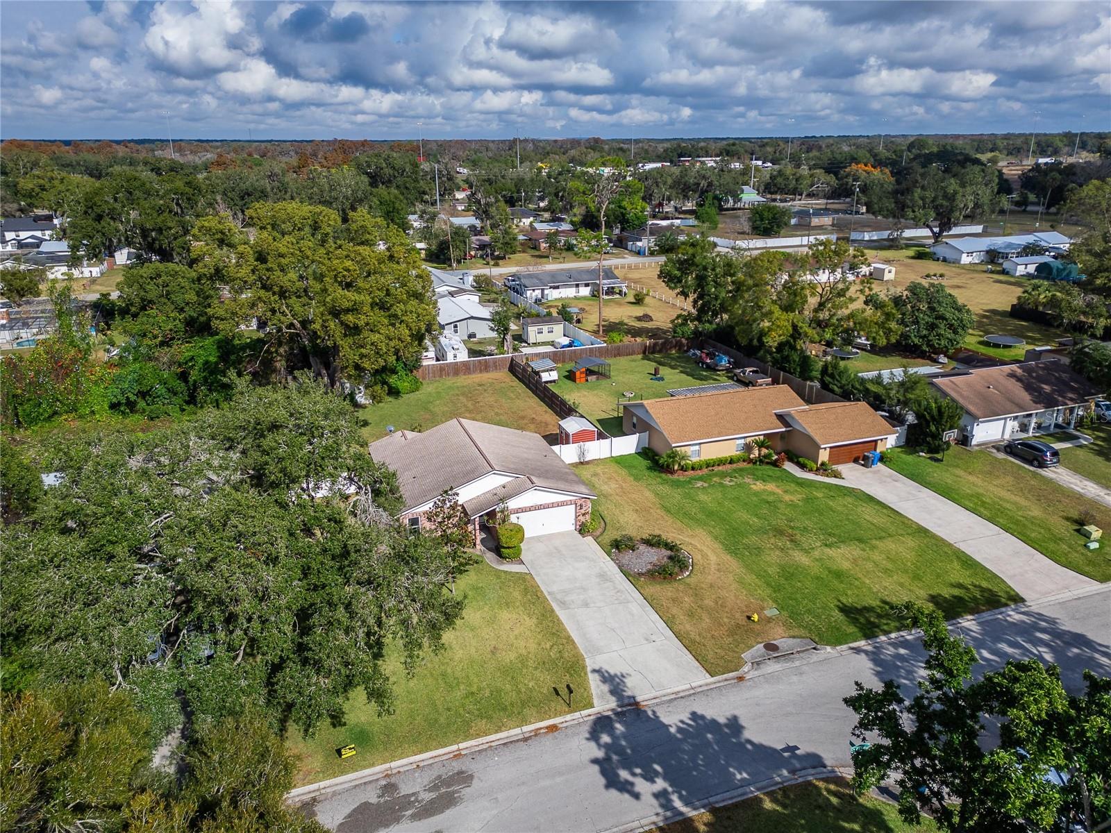WOODARDS MANOR - Residential