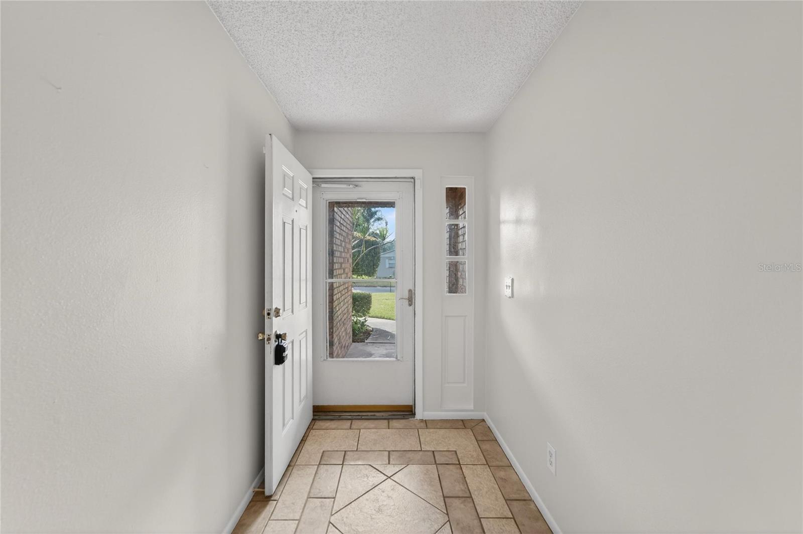 WOODARDS MANOR - Residential