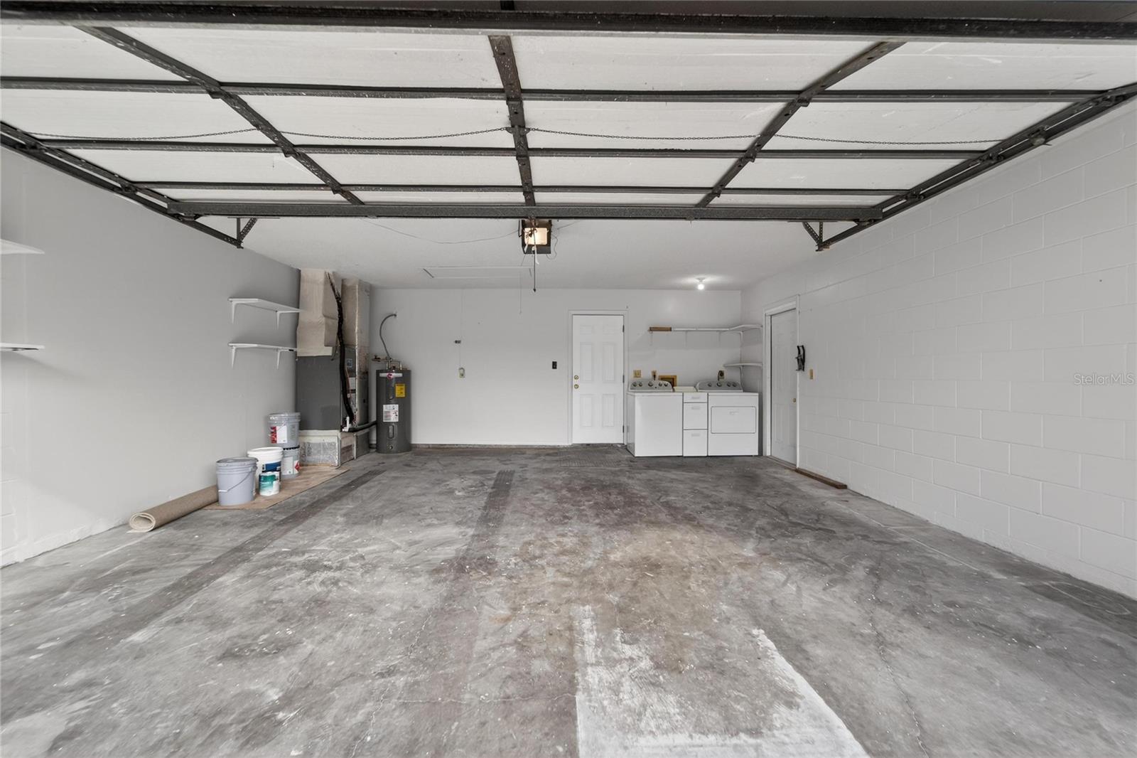 WOODARDS MANOR - Residential