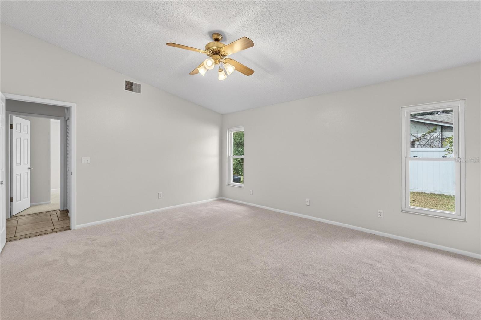 WOODARDS MANOR - Residential