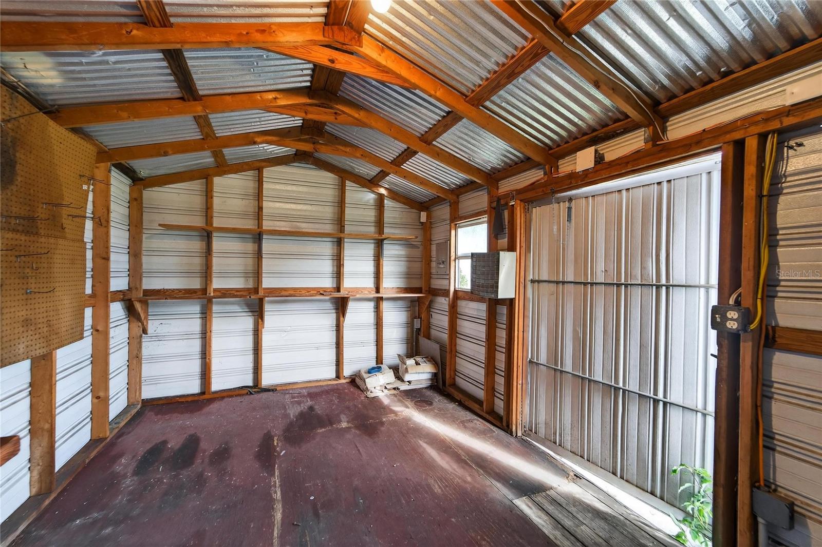 WOODARDS MANOR - Residential