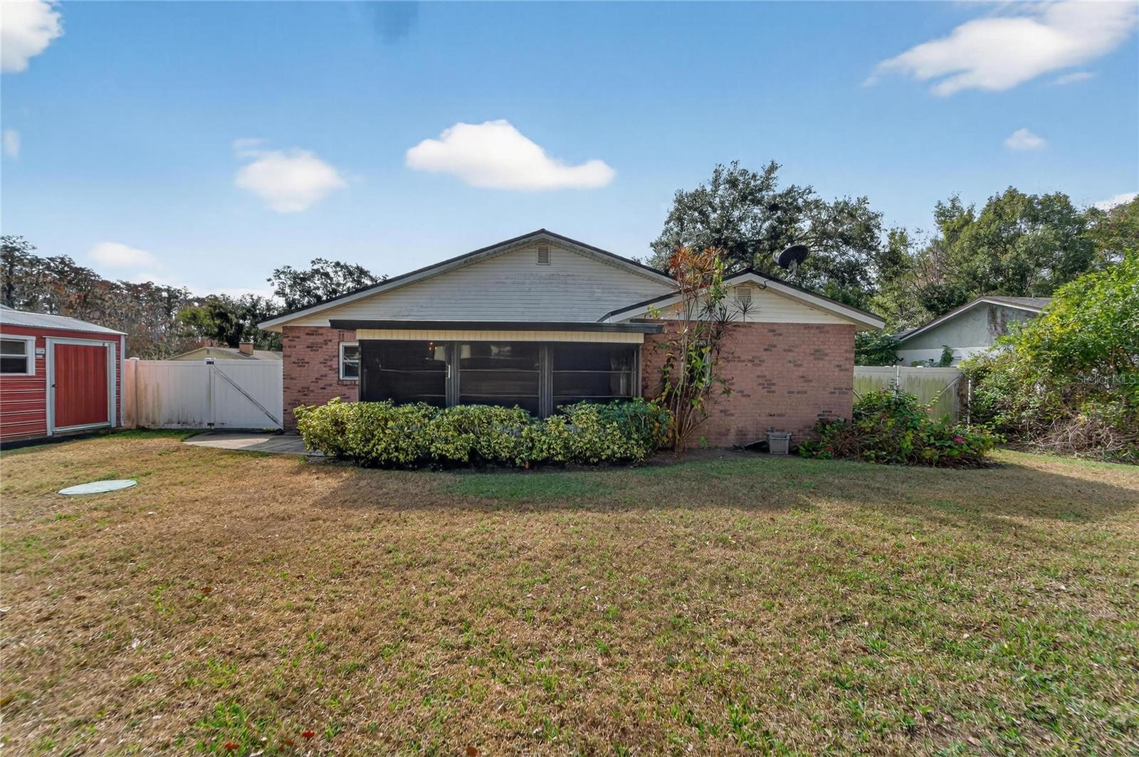 WOODARDS MANOR - Residential