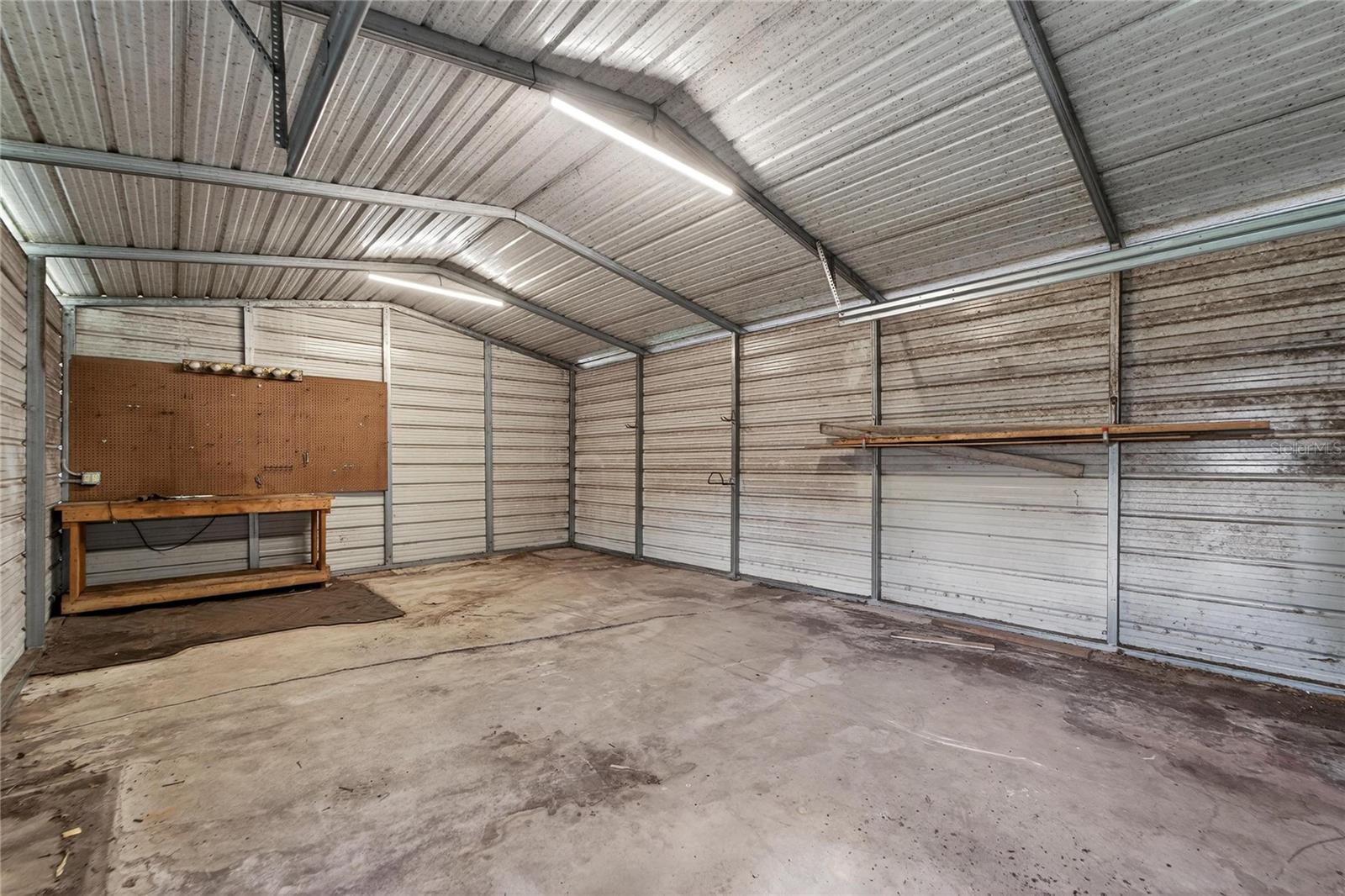 WOODARDS MANOR - Residential