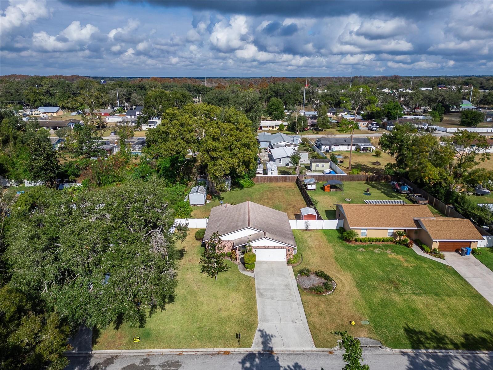 WOODARDS MANOR - Residential