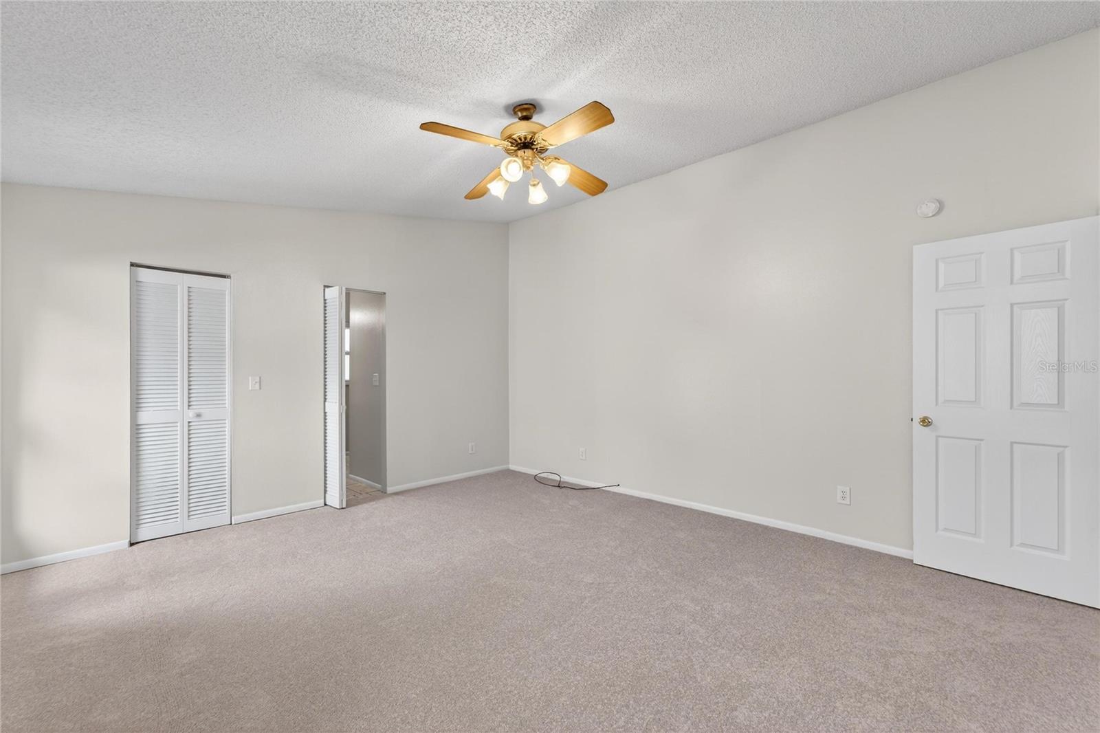 WOODARDS MANOR - Residential