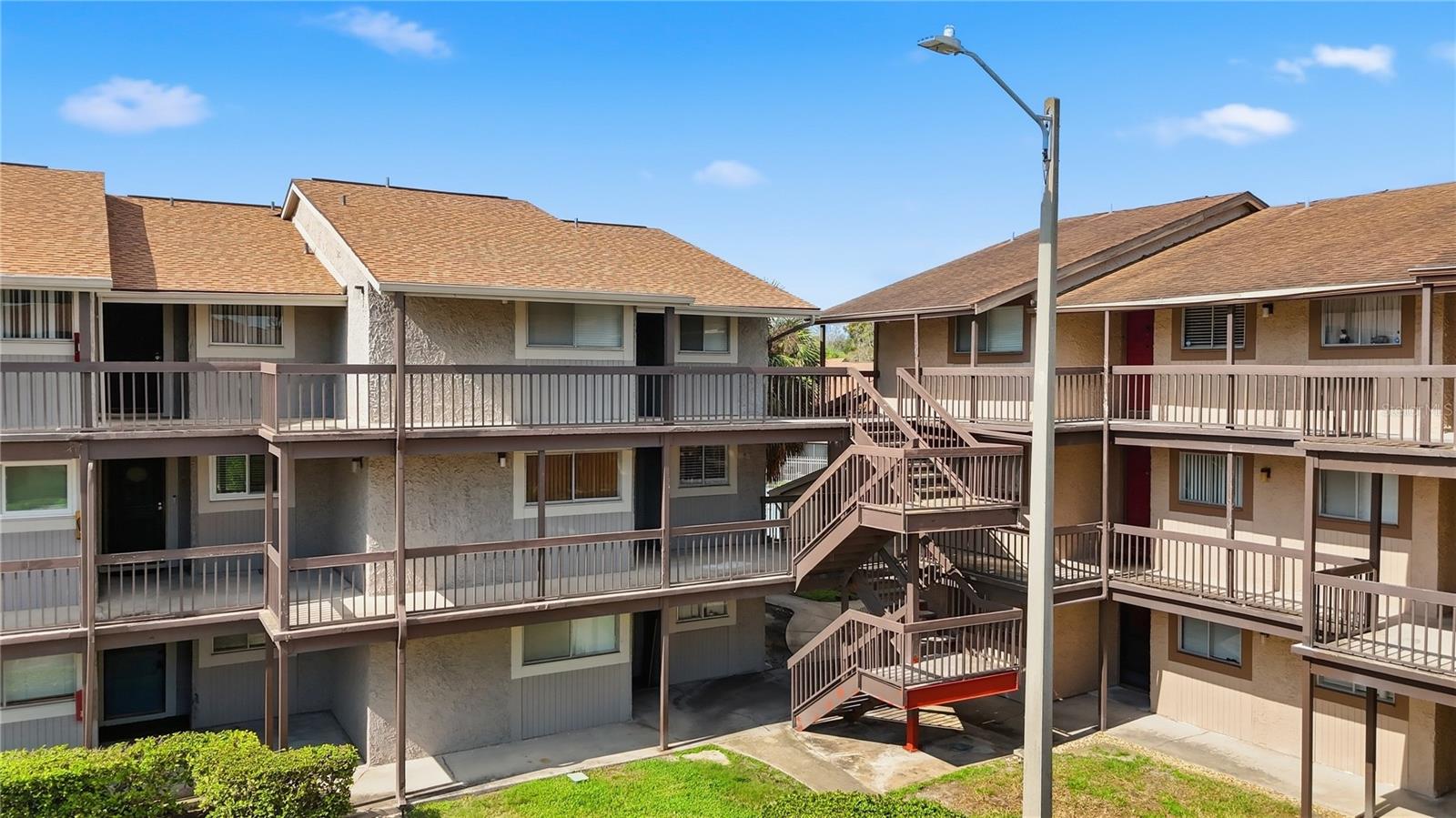 6308 NEWTOWN CIRCLE 8B5